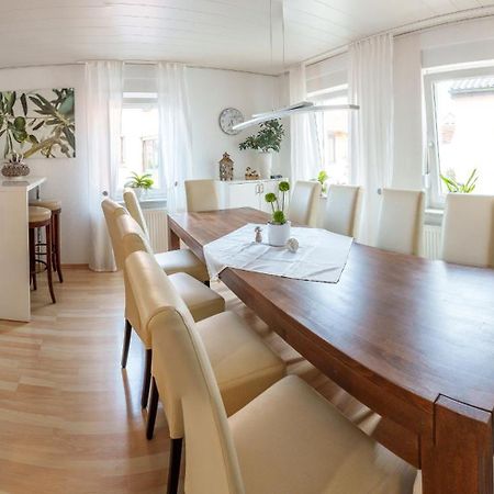 Wilhelm Appartements 100Qm Im Zentrum Brackenheim Naehe Tripsdrill Exterior foto