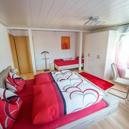 Wilhelm Appartements 100Qm Im Zentrum Brackenheim Naehe Tripsdrill Exterior foto